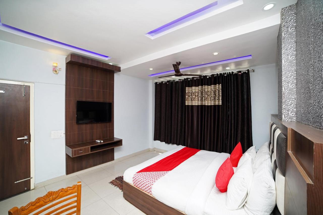 Oyo 39539 Hotel Vansh & Restaurant Kashipur Exterior photo