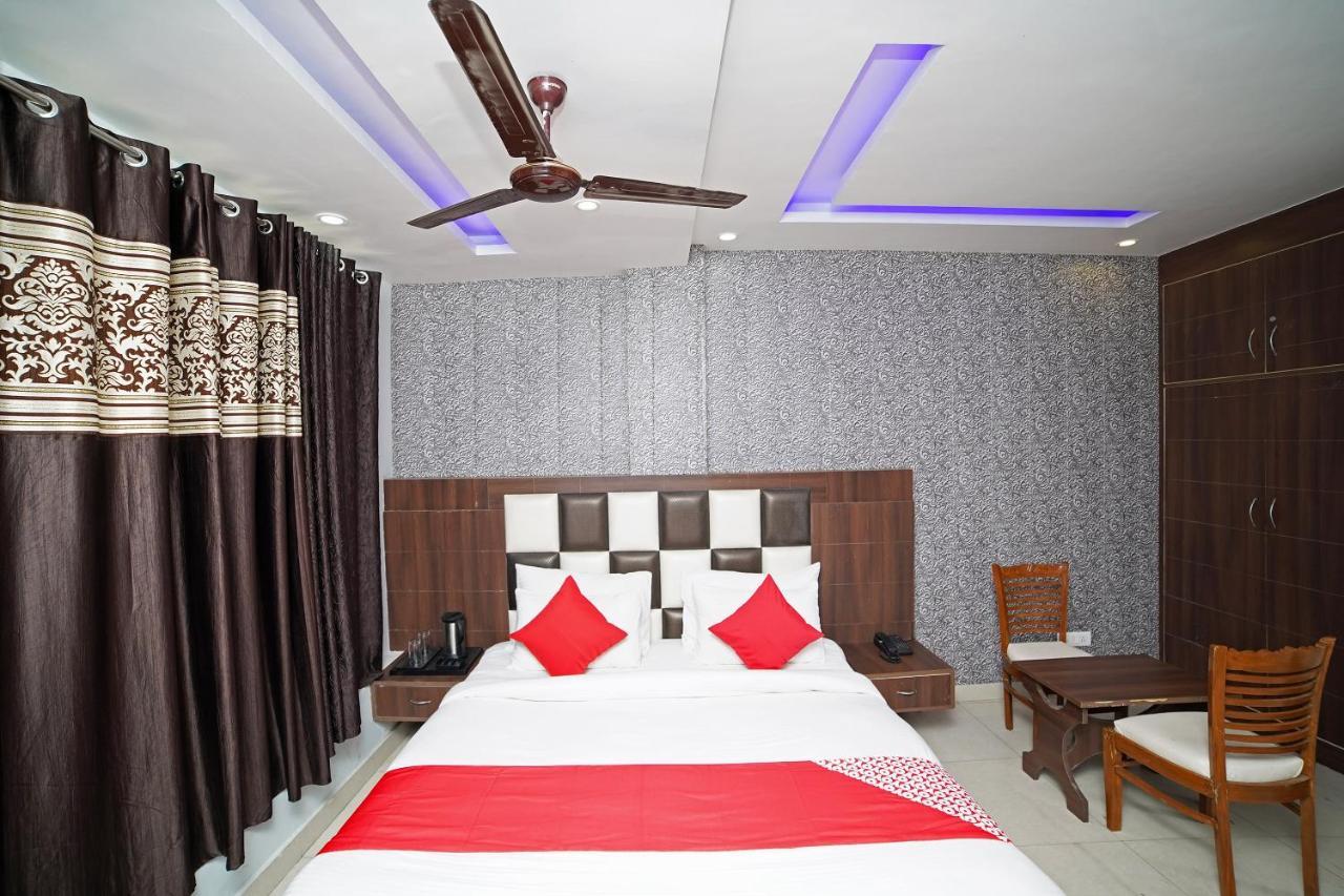 Oyo 39539 Hotel Vansh & Restaurant Kashipur Exterior photo